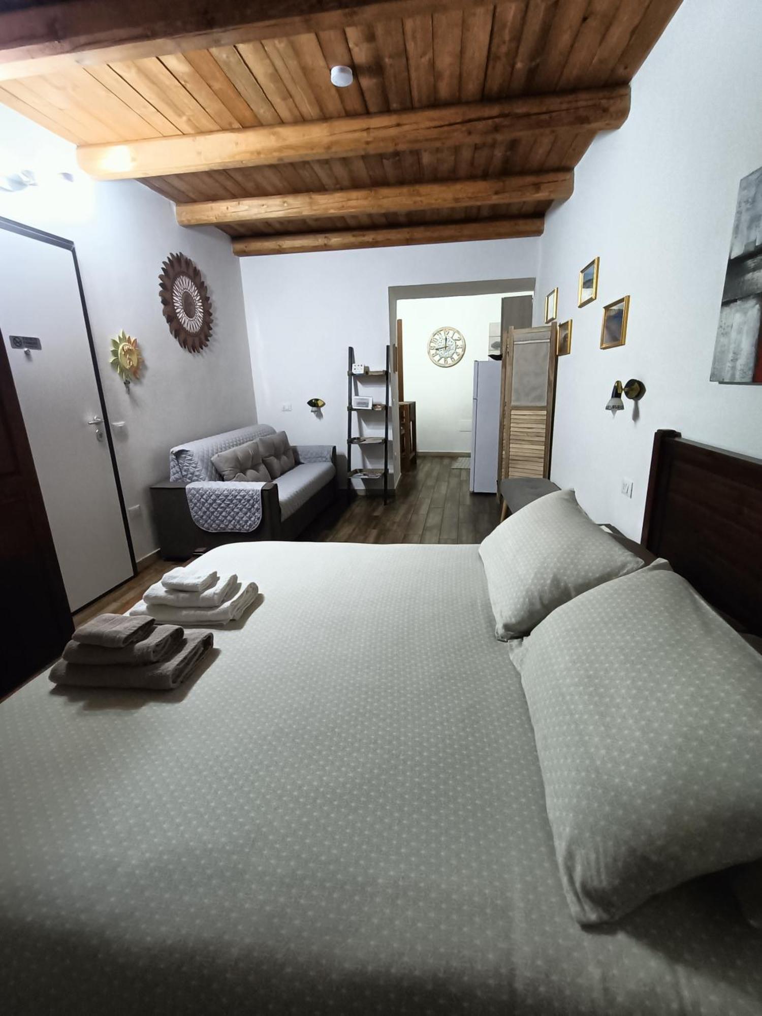 Bed And Breakfast Raggio Di Sole Іглесіас Екстер'єр фото